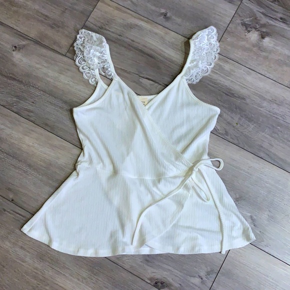 Caution To The Wind Tops - Caution to The Wind Tank Top NWT